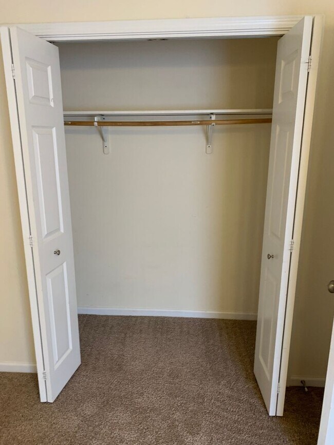 Foto del edificio - Volunteer Drive 5505-5507