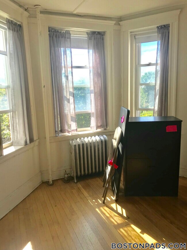 Foto del edificio - 1175 Boylston St