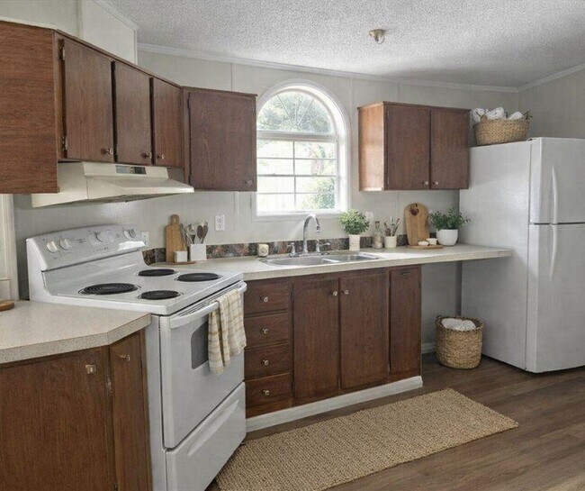 Building Photo - 45 Tower Manor Dr