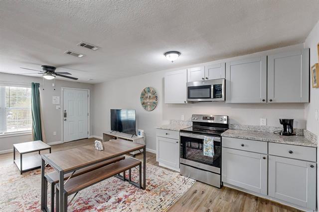 Foto del edificio - 1532 Whitaker Ave