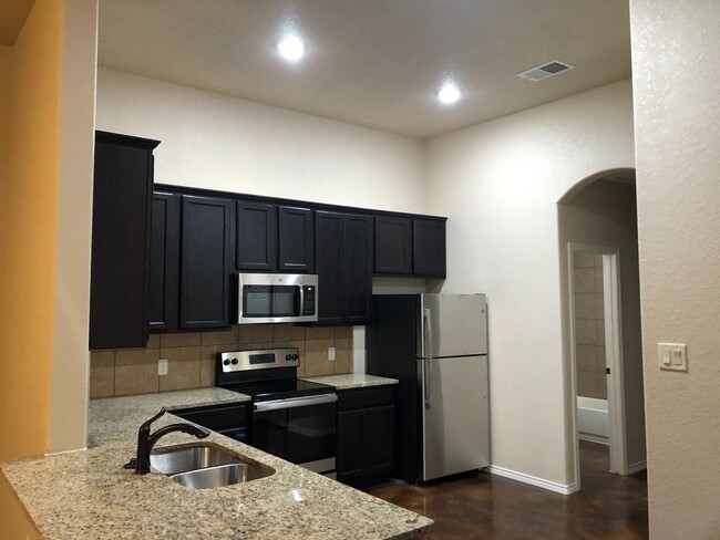 Building Photo - Westover Bluff-10155