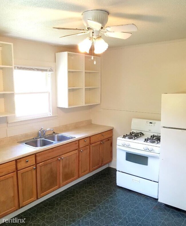 Foto del edificio - 1 br, 1 bath House - 1403 14th St
