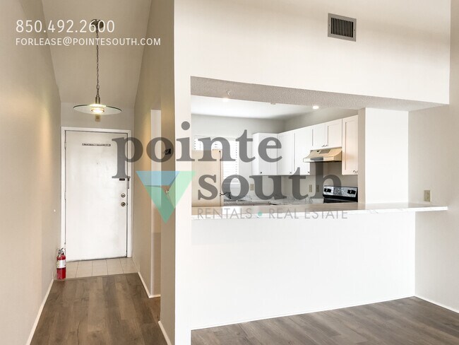 Foto del edificio - 14100 River Rd