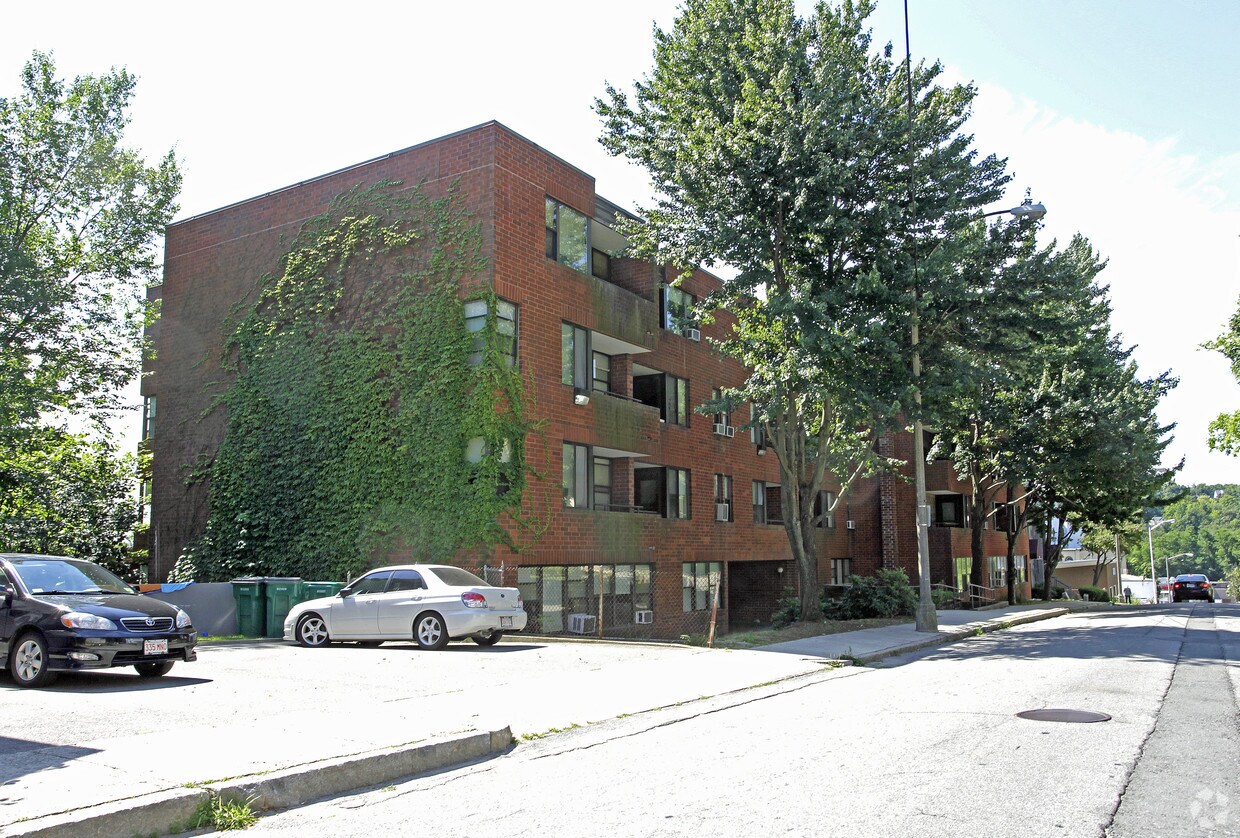 4751 Blossom St, Fitchburg, MA 01420 Apartments in Fitchburg, MA