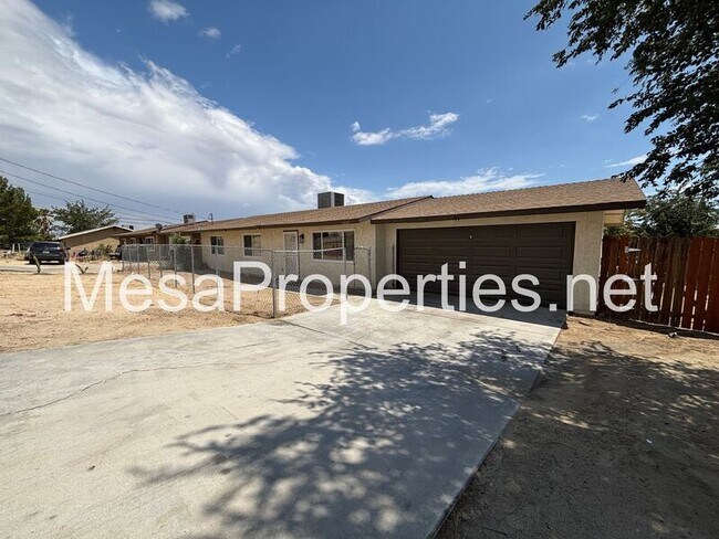 Foto del edificio - 16327 Seneca Rd