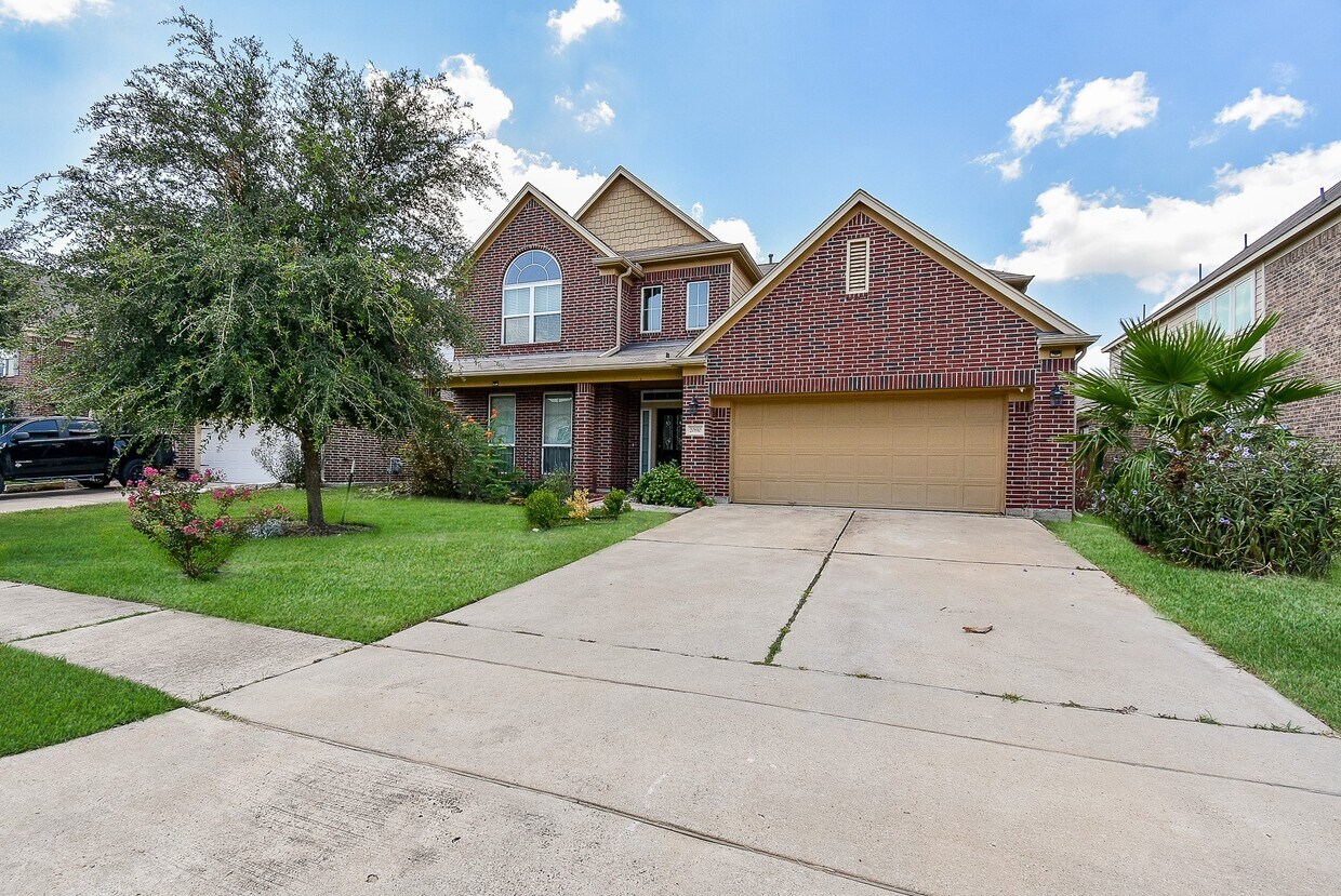 Foto del edificio - 20810 Fair Walnut Way