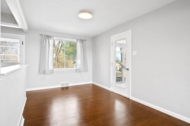 Building Photo - 12447 McKelvey Rd