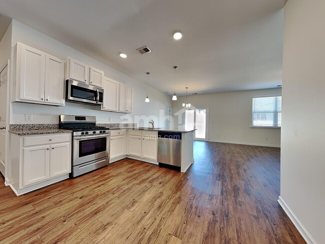 Building Photo - 50 Spirit Wy