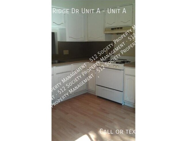 Building Photo - 11400 Walnut Ridge Dr