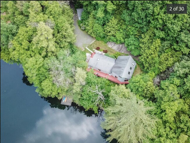Building Photo - 40 Mohawk Dr