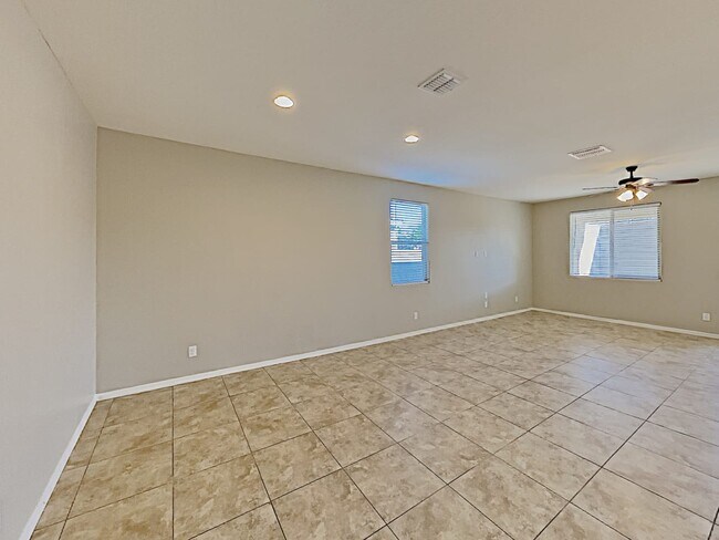 Building Photo - 17505 W Polaris Dr
