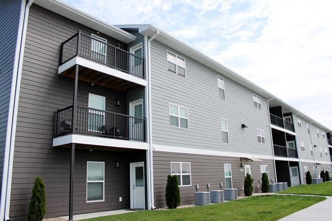 Building Photo - Prairie Heights Apartments