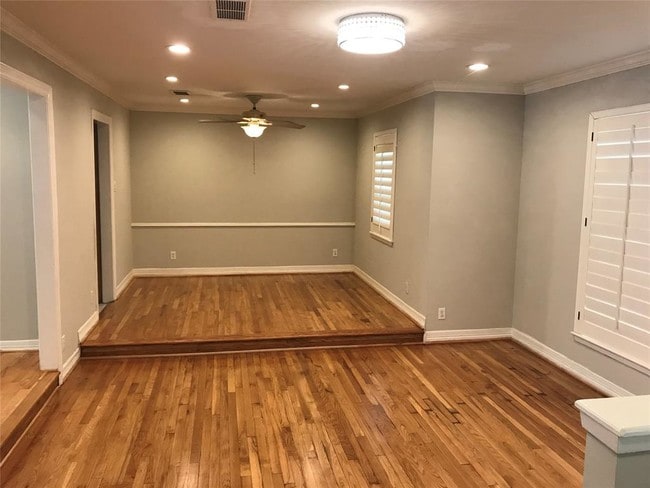 Building Photo - 5715 Braesheather Dr