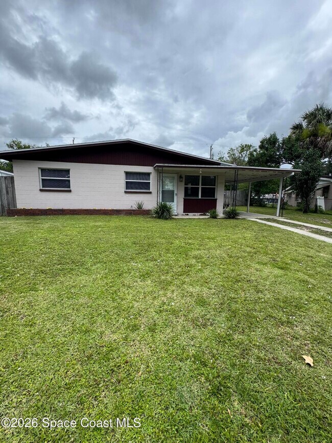 Foto del edificio - 4480 Gray Ave