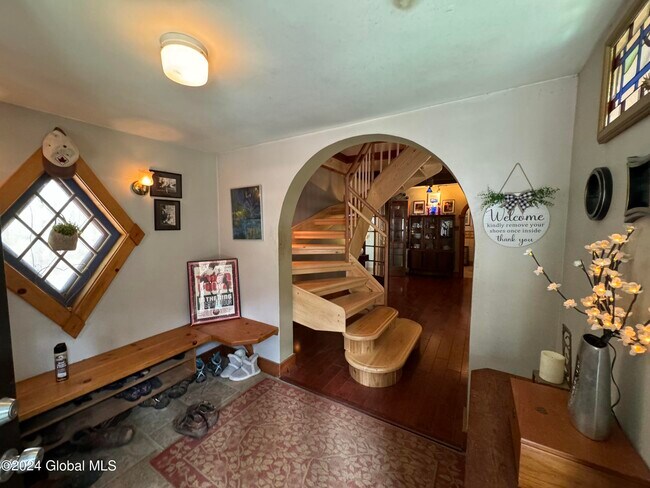 Foto del edificio - 15 West Ln