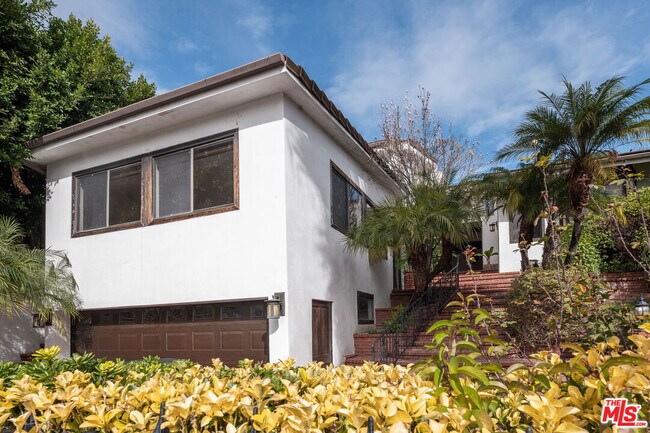 Foto del edificio - 10351 Whipple St