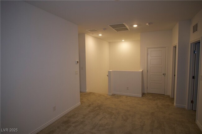 Foto del edificio - 7342 N Decatur Blvd