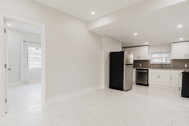 Foto del edificio - 596 34th St