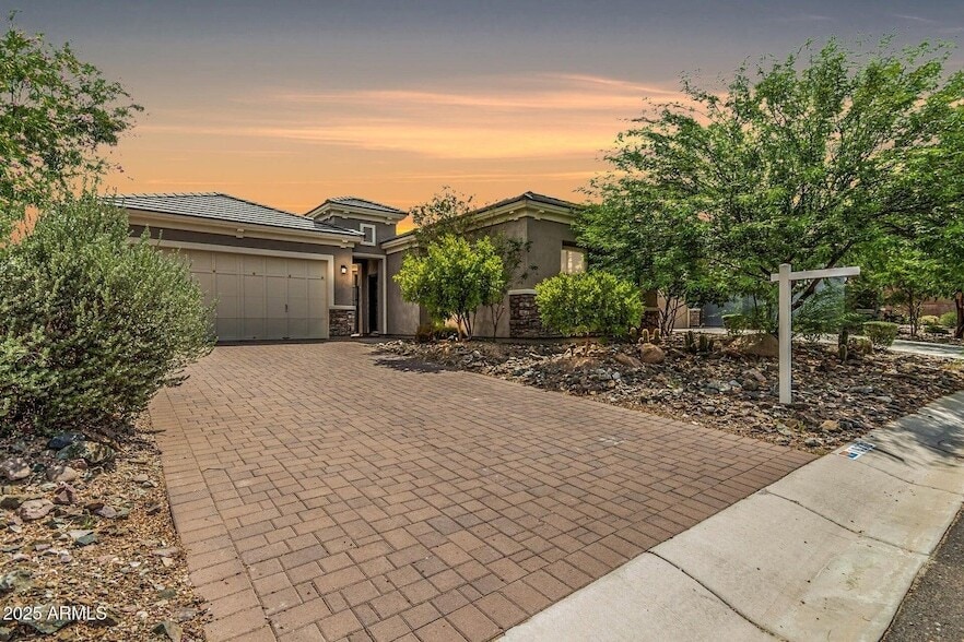 Building Photo - 16373 W Beautiful Ln