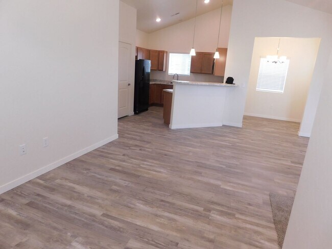 Building Photo - 2 Bed/2 Bath New Construction