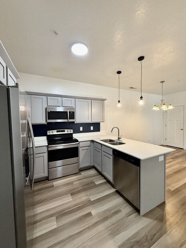 Building Photo - 1809 W Terra Vista Ln