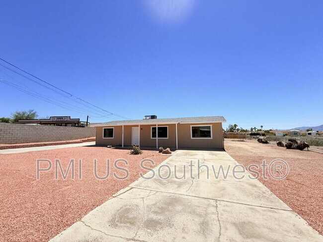 Foto del edificio - 1460 Horseshoe Ln