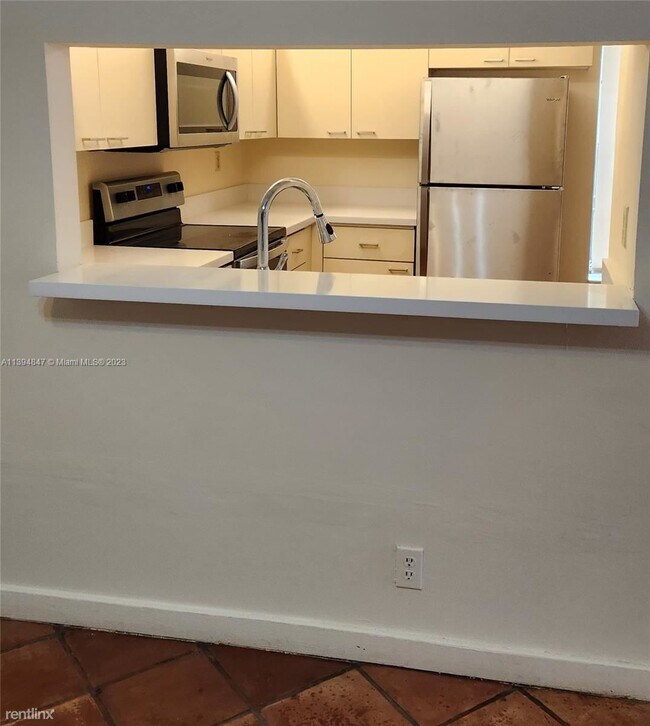 Foto del edificio - 4 br, 2.5 bath House - 21212 Harbor Way