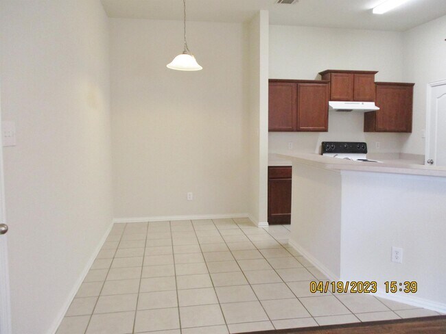 Foto del edificio - 5535 Homestead Rd