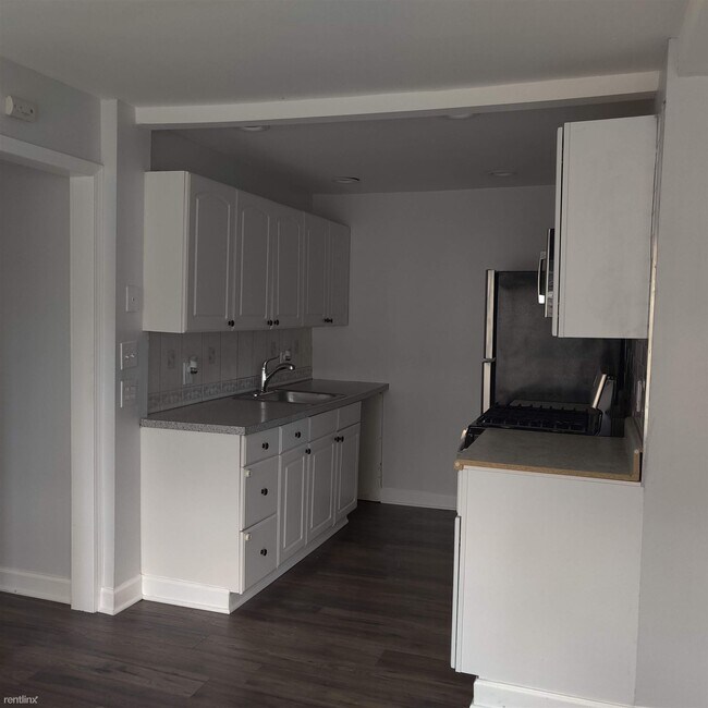 Foto del edificio - 3 br, 1 bath House - 37706 N Lake Vista Ter
