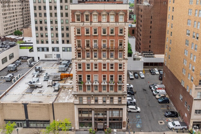 Building Photo - Chestnut Street Condominiums