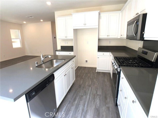 Building Photo - 851 Brynlee Pl