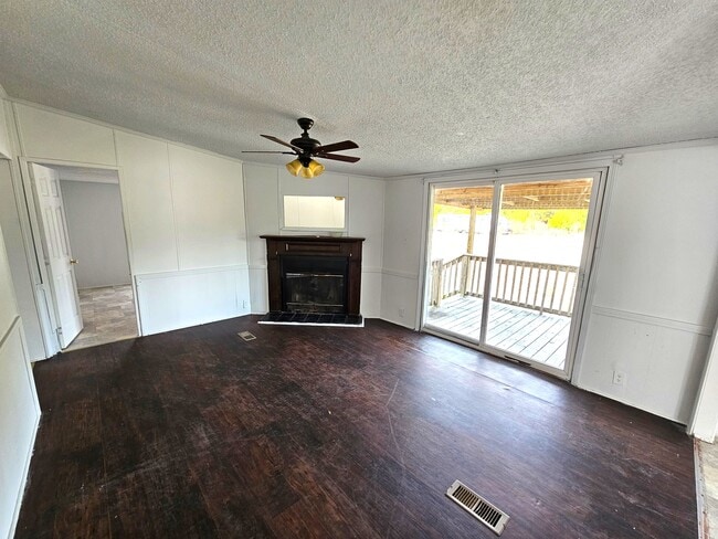 Building Photo - 2793 Valley Forge Rd