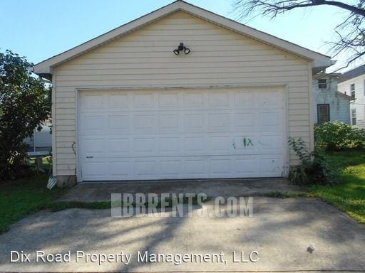 Building Photo - 2 br, 1 bath House - 1242 Western Avenue,