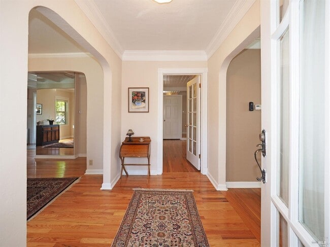 Building Photo - 612 Codding Dr