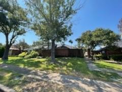 Foto principal - 10228 Ridge Oak St