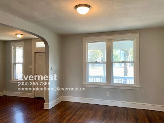 Building Photo - 1805 T St