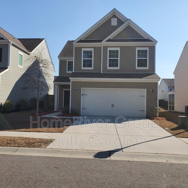 Building Photo - 9704 Cabbage Palm Way