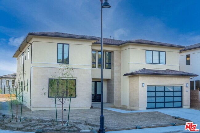 Building Photo - 20402 Albion Wy