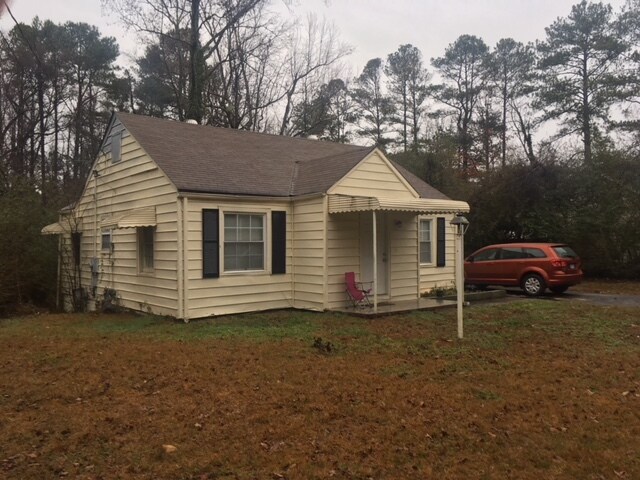 Foto del edificio - 1662 Idlewood Rd