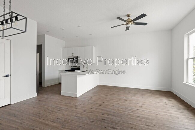 Building Photo - 431 Braddock Ave