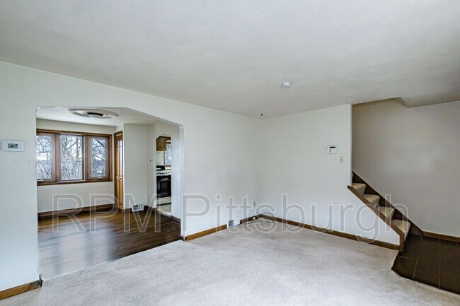 Foto del edificio - 1439 Milan Ave