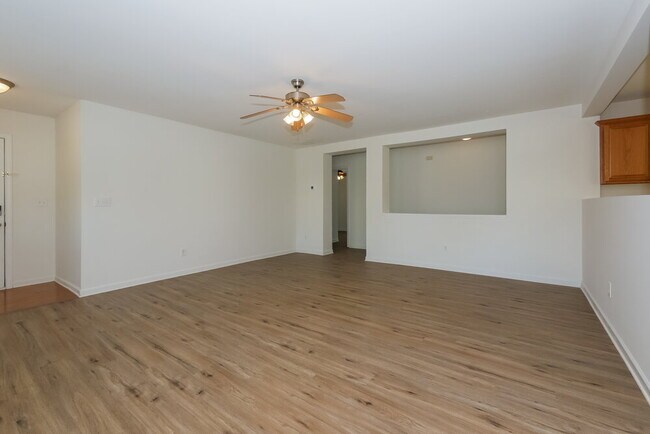 Foto del edificio - 154 Paxton Pl