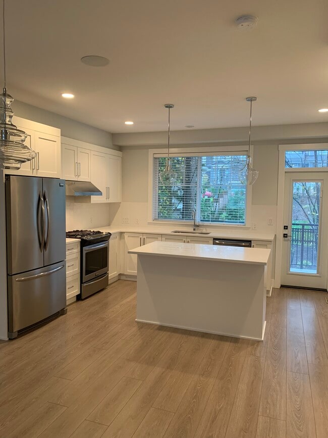 Building Photo - Luxury 3-Bed + 2.5-Bath Townhome at Olivia...