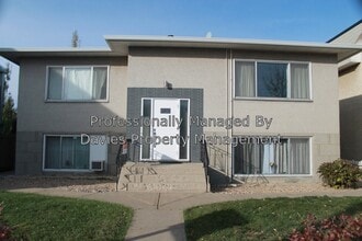 Building Photo - 10976-10124 124 St