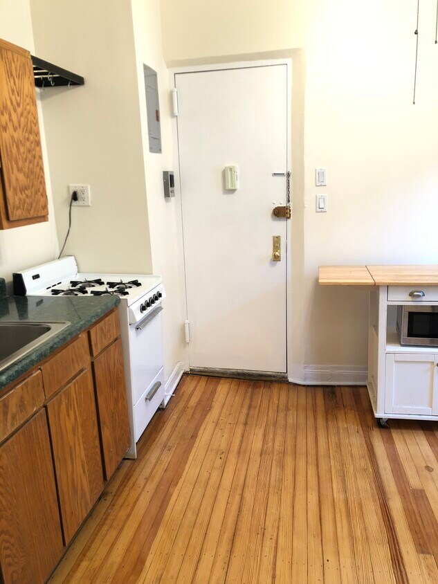 Foto principal - 364 93rd St