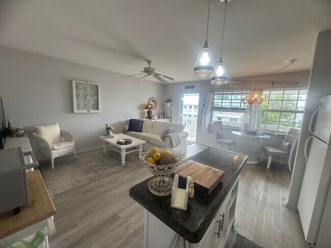Foto del edificio - 5505 N Ocean Blvd
