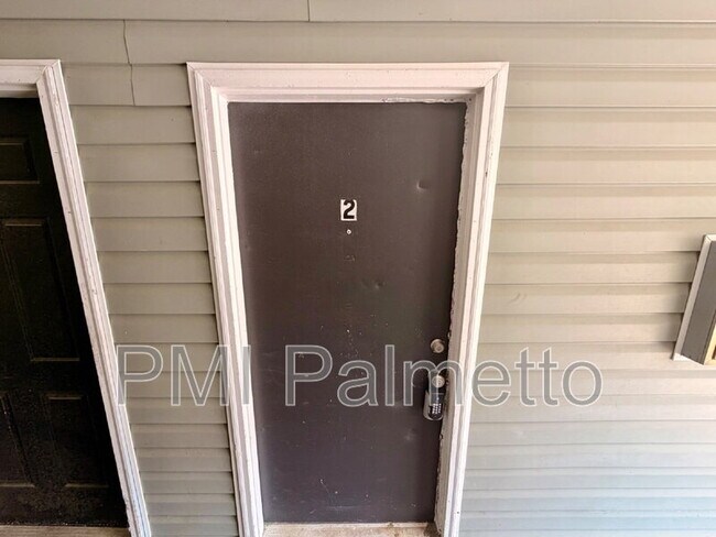 Building Photo - 1908 Tall Pines Cir