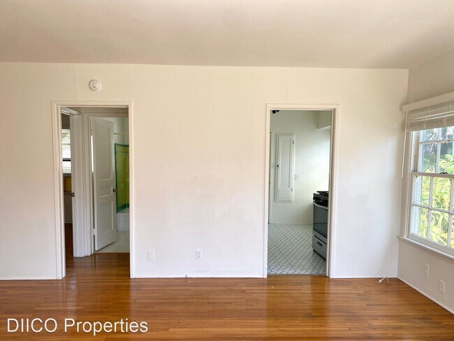 Foto del edificio - 1 br, 1 bath Apartment - 1536-1542  Vetera...