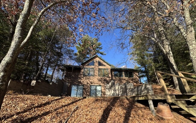 Building Photo - 378 US-51