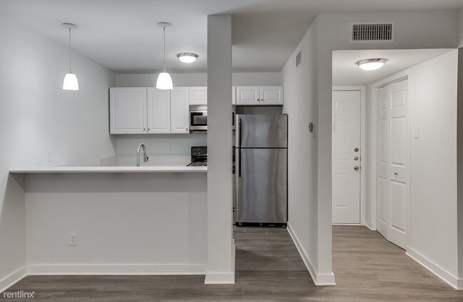 Foto del edificio - 2904 Douglas Ave